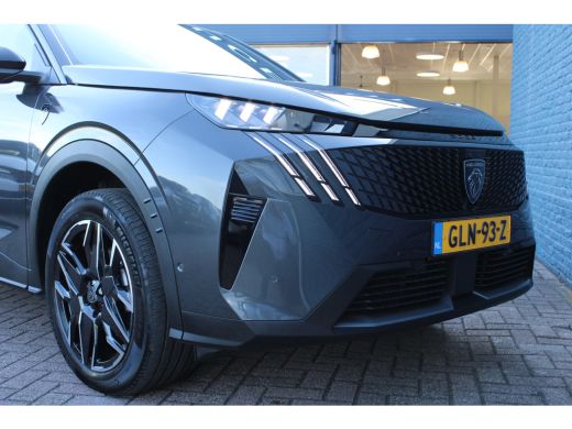 Peugeot 3008 1.2 Hybrid 136 GT | Achterbank in delen neerklapbaar | Achteruitrijcamera | Afwijkende dakkleur ActivLease financial lease