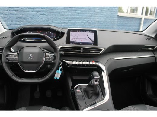 Peugeot 3008 1.2 PureTech Allure ActivLease financial lease