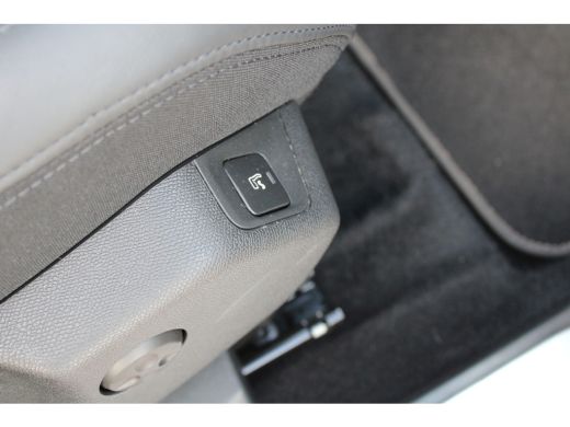 Peugeot 3008 1.2 PureTech GT ActivLease financial lease