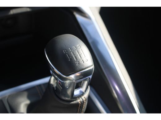 Peugeot 3008 1.2 PureTech GT | Achterbank in delen neerklapbaar | Achteruitrijcamera | Apple Carplay/Android A... ActivLease financial lease