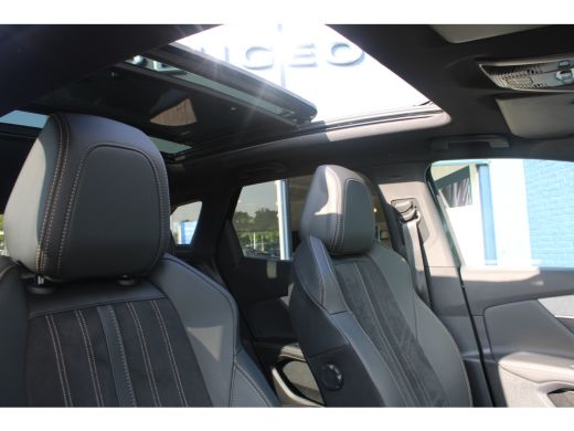 Peugeot 3008 1.2 PureTech GT | Achterbank in delen neerklapbaar | Achteruitrijcamera | Apple Carplay/Android A... ActivLease financial lease