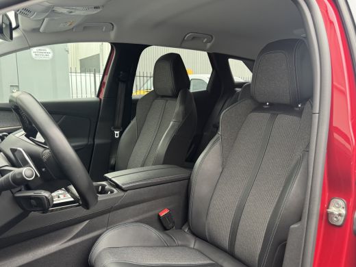 Peugeot 3008 1.2 Turbo PureTech Allure 130PK AUT | Achteruitrijcamera | Halflederen Bekleding | Keyless Start ... ActivLease financial lease