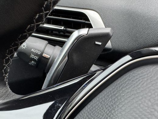 Peugeot 3008 1.2 Turbo PureTech Allure 130PK AUT | Achteruitrijcamera | Halflederen Bekleding | Keyless Start ... ActivLease financial lease