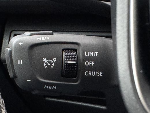 Peugeot 3008 1.2 Turbo PureTech Allure 130PK AUT | Achteruitrijcamera | Halflederen Bekleding | Keyless Start ... ActivLease financial lease