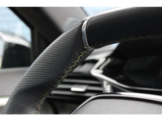 Peugeot 408 1.2 Hybrid 136 e-DCS6 GT ActivLease financial lease