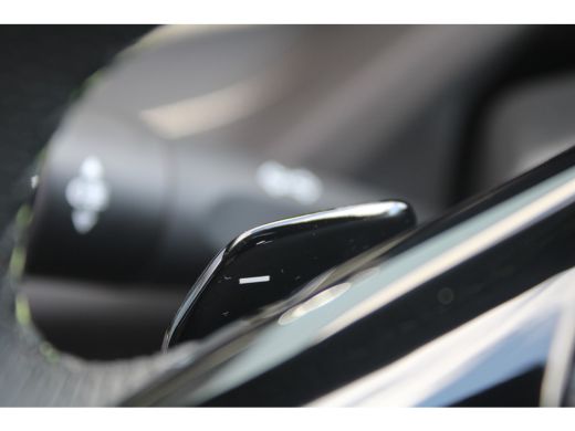 Peugeot 408 1.2 Hybrid 136 e-DCS6 GT | Achterbank in delen neerklapbaar | Achteruitrijcamera | Alarm klasse 1... ActivLease financial lease