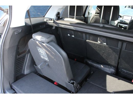 Peugeot 5008 1.2 PureTech Crossway Avantage | 2 stoelen op derde rij | Achterbank in delen neerklapbaar | Airc... ActivLease financial lease