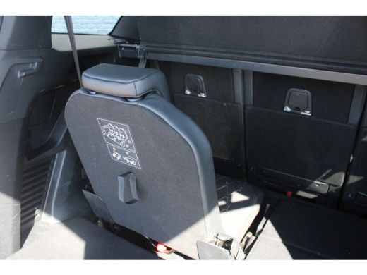 Peugeot 5008 1.2 PureTech GT-Line Avantage | Automaat | Navigatie | Camera | Panorama/schuifdak | Lederen bekl... ActivLease financial lease