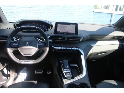 Peugeot 5008 1.2 PureTech GT-Line Avantage | Automaat | Navigatie | Camera | Panorama/schuifdak | Lederen bekl... ActivLease financial lease