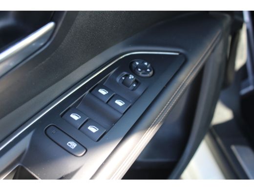 Peugeot 5008 1.2 PureTech GT-Line Avantage ActivLease financial lease