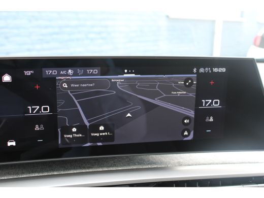 Peugeot 5008 Allure - Hybrid | 18" lichtmetalen velgen 'BASEL' | 360 Vision & Drive Assist pack | 3de rij: nee... ActivLease financial lease