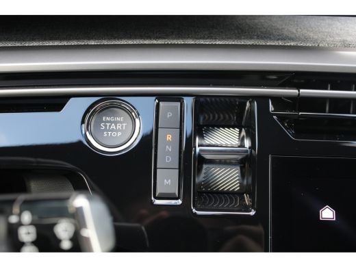 Peugeot 5008 Allure - Hybrid | 18" lichtmetalen velgen 'BASEL' | 360 Vision & Drive Assist pack | 3de rij: nee... ActivLease financial lease