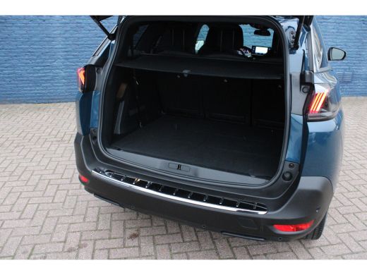 Peugeot 5008 SUV 1.2 PureTech 130pk EAT8 Allure Pack Business 7p | 2 stoelen op derde rij | Achterbank in dele... ActivLease financial lease