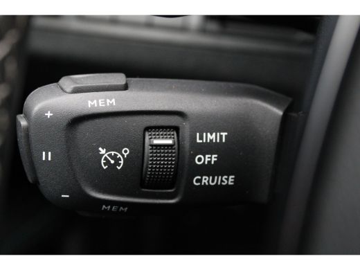 Peugeot 5008 SUV 1.2 PureTech 130pk EAT8 Allure Pack Business 7p | 2 stoelen op derde rij | Achterbank in dele... ActivLease financial lease