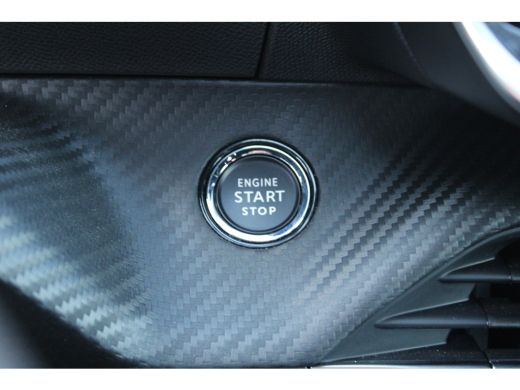 Peugeot e-2008 EV GT 54 kWh | Navigatie | Camera | Massage | Stoelverwarming | Fase 3 | Nieuw model | ActivLease financial lease