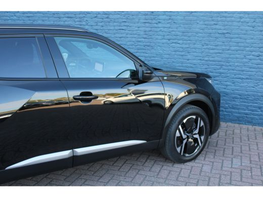 Peugeot e-2008 EV GT 54 kWh | Navigatie | Camera | Massage | Stoelverwarming | Fase 3 | Nieuw model | ActivLease financial lease