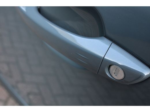 Peugeot e-2008 EV GT 54 kWh ActivLease financial lease