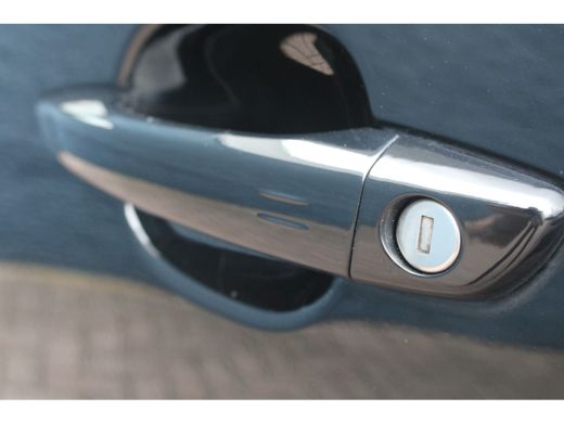 Peugeot e-2008 EV GT Pack 50 kWh ActivLease financial lease