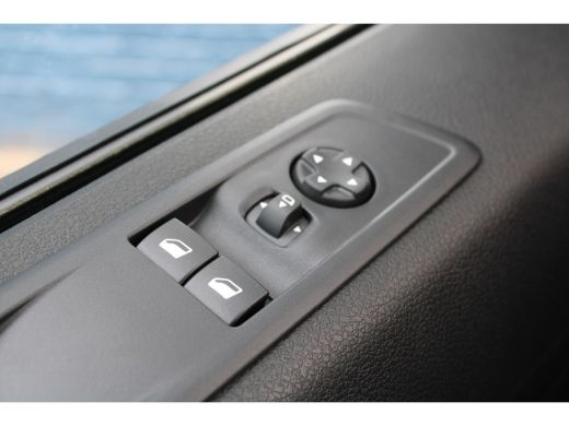 Peugeot Expert 2.0 BlueHDi 145 L2 | 2 zitplaatsen rechtsvoor | Achteruitrijcamera | Airbag bestuurder ActivLease financial lease