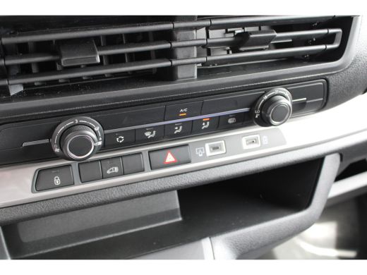 Peugeot Expert 2.0 BlueHDi 145 L2 | 2 zitplaatsen rechtsvoor | Achteruitrijcamera | Airbag bestuurder ActivLease financial lease