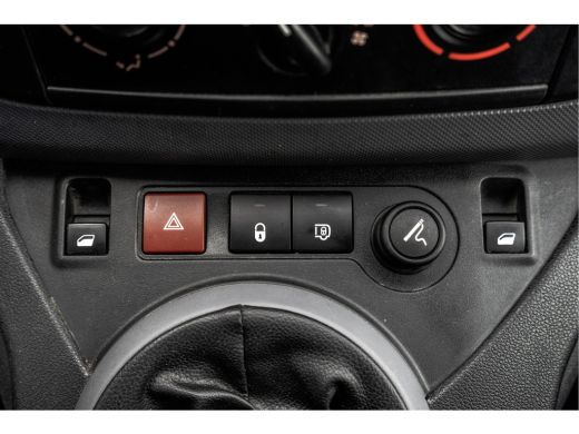 Peugeot Partner 120 BlueHDi | L1H1 | Airco | Euro 6 | Imperiaal ActivLease financial lease