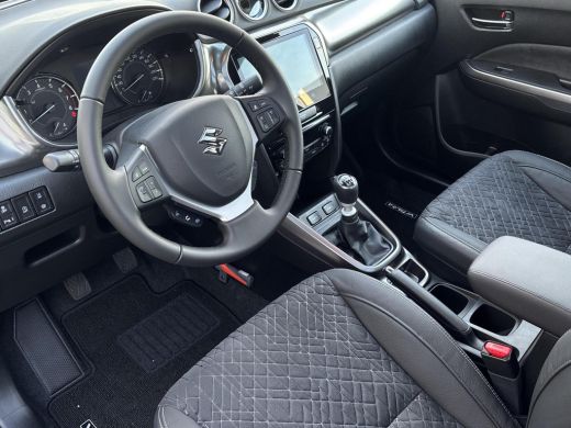 Suzuki Vitara 1.4 Boosterjet Smart Hybrid Style Stoelverwarming | Navigatiesysteem | Adaptieve Cruise Control |... ActivLease financial lease