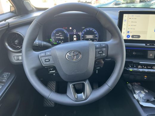 Toyota C-HR 2.0 Plug-in Hybrid 220 Executive ActivLease financial lease
