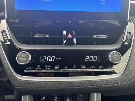 Toyota Corolla Cross Hybrid 140 Style Premium Pack ActivLease financial lease