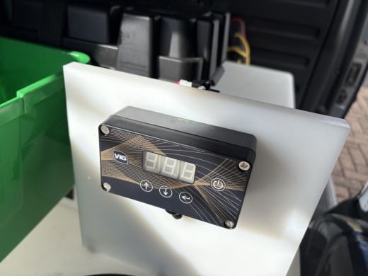 Volkswagen Caddy 2.0 TDI Glaswas inrichting. ActivLease financial lease