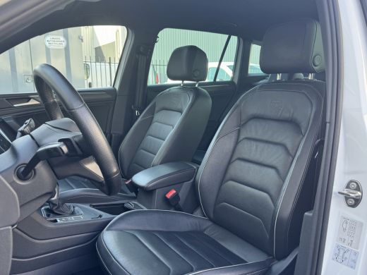 Volkswagen Tiguan 1.4 R-Line Business eHybrid 245PK | Memory Seats | Lederen Bekleding | Stuur & Stoelen Verwarmd |... ActivLease financial lease