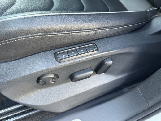 Volkswagen Tiguan 1.4 R-Line Business eHybrid 245PK | Memory Seats | Lederen Bekleding | Stuur & Stoelen Verwarmd |... ActivLease financial lease