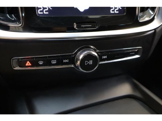 Volvo  V60 B3 163PK Momentum Advantage | Adap Cruise | Blis | Camera | Park Assist | Carplay&Android auto ActivLease financial lease