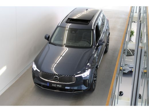 Volvo  XC90 T8 455PK Ultra Bright | Luchtvering | Trekhaak | Getint Glas | 360 | B&W Audio ActivLease financial lease