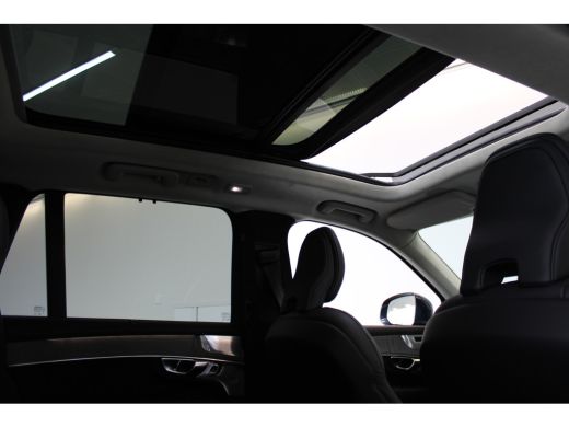 Volvo  XC90 T8 455PK Ultra Bright | Luchtvering | Trekhaak | Getint Glas | 360 | B&W Audio ActivLease financial lease