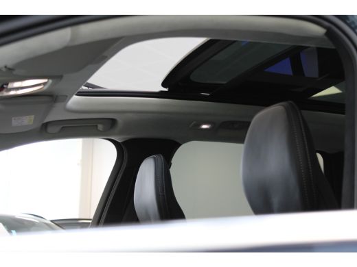 Volvo  XC90 T8 455PK Ultra Bright | Luchtvering | Trekhaak | Getint Glas | 360 | B&W Audio ActivLease financial lease