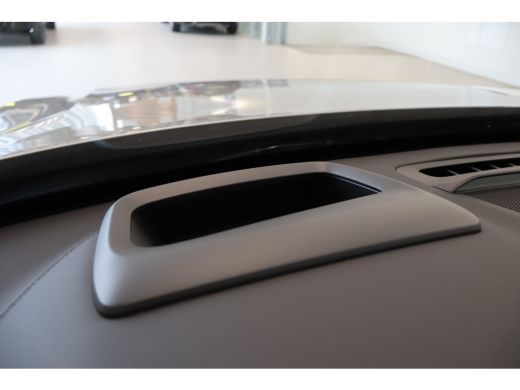 Volvo  XC90 T8 455PK Ultra Dark | 360 | B&W Audio | Trekhaak | Gelam Glas | Luchtvering ActivLease financial lease