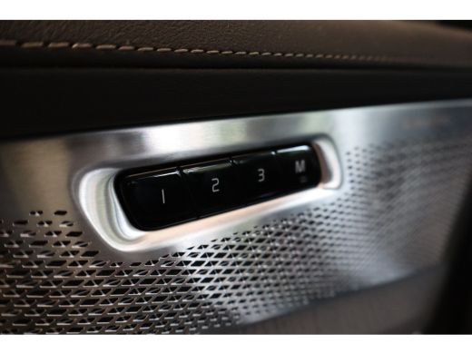 Volvo  XC90 T8 455PK Ultra Dark | 360 | B&W Audio | Trekhaak | Gelam Glas | Luchtvering ActivLease financial lease