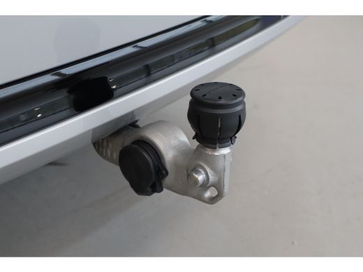 Volvo  XC90 T8 455PK Ultra Dark | 360 | B&W Audio | Trekhaak | Gelam Glas | Luchtvering ActivLease financial lease