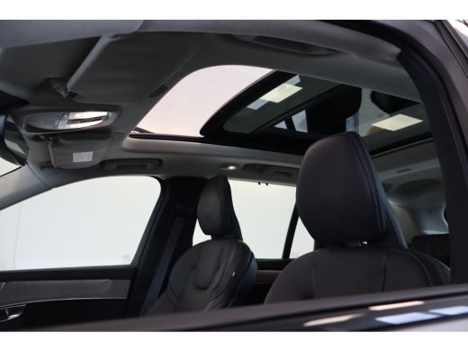 Volvo  XC90 T8 455PK Ultra Dark | 360 | B&W Audio | Trekhaak | Gelam Glas | Luchtvering ActivLease financial lease