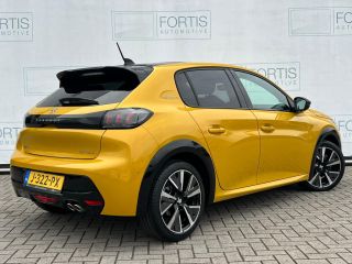 Peugeot 208 1.2 PureTech GT-Line NL-AUTO | PANODAK | CAMERA