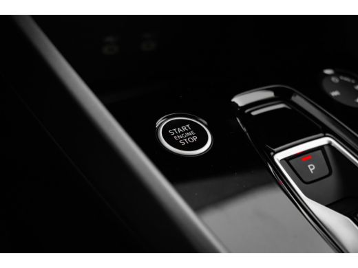 Audi A3 Sportback Advanced edition, A3 (2025) 204PK | Camera Achter |  Stoelverw. voor | Full LED Koplamp... ActivLease financial lease
