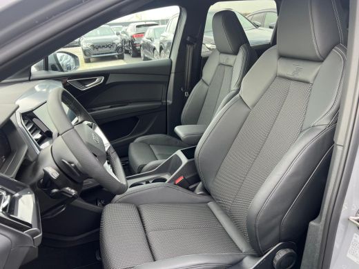 Audi Q4 e-tron 45 quattro S Edition Competition 82 kWh ActivLease financial lease