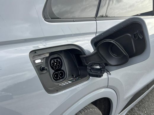 Audi Q4 e-tron 45 quattro S Edition Competition 82 kWh ActivLease financial lease