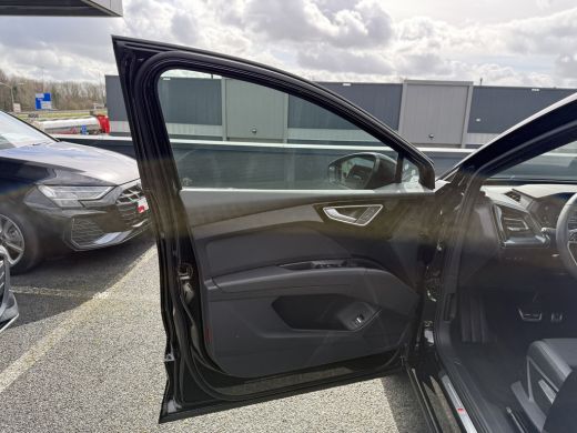 Audi Q4 e-tron 45 quattro S Edition Competition 82 kWh ActivLease financial lease