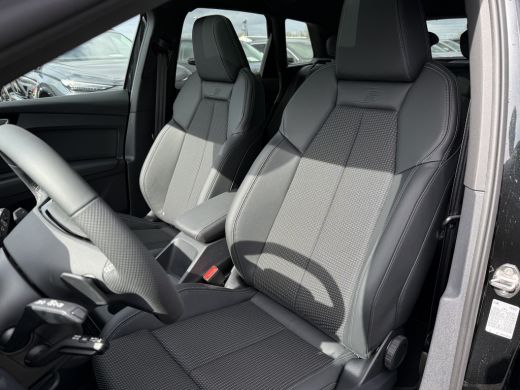 Audi Q4 e-tron 45 quattro S Edition Competition 82 kWh ActivLease financial lease