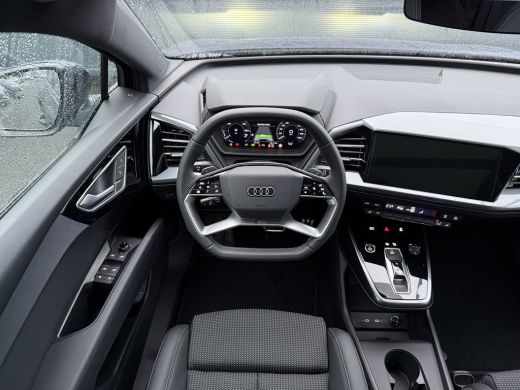 Audi Q4 e-tron 45 quattro S Edition Competition 82 kWh ActivLease financial lease