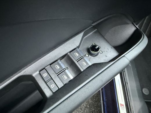 Audi Q4 e-tron 45 quattro S Edition Competition 82 kWh ActivLease financial lease