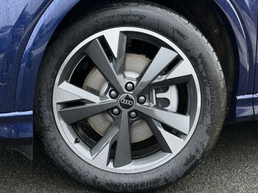 Audi Q4 e-tron 45 quattro S Edition Competition 82 kWh ActivLease financial lease