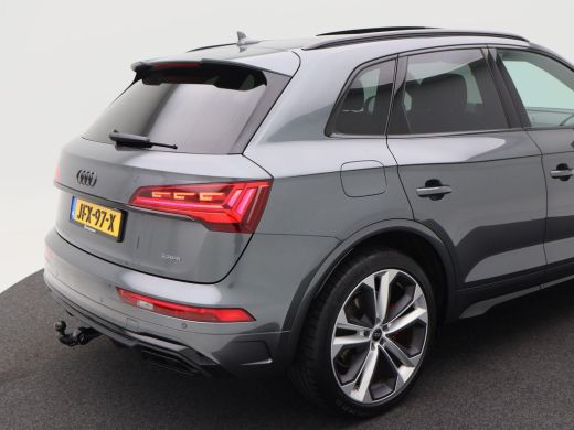Audi Q5 55 TFSi e 367 Pk quattro S-Line Competition | Trekhaak | B&O Audio | Full LED | Panoramadak | Car... ActivLease financial lease
