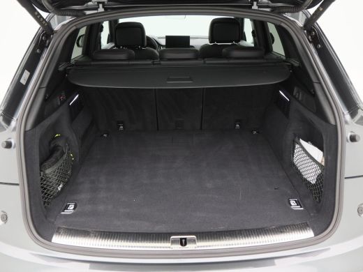 Audi Q5 55 TFSi e 367 Pk quattro S-Line Competition | Trekhaak | B&O Audio | Full LED | Panoramadak | Car... ActivLease financial lease